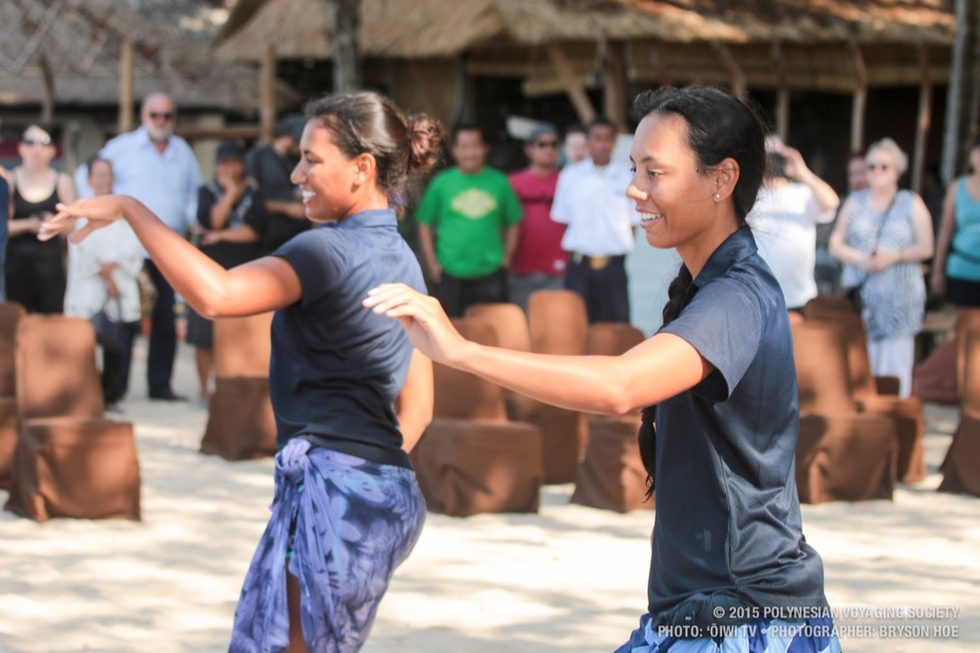 The Kamalu sisters dancing hula