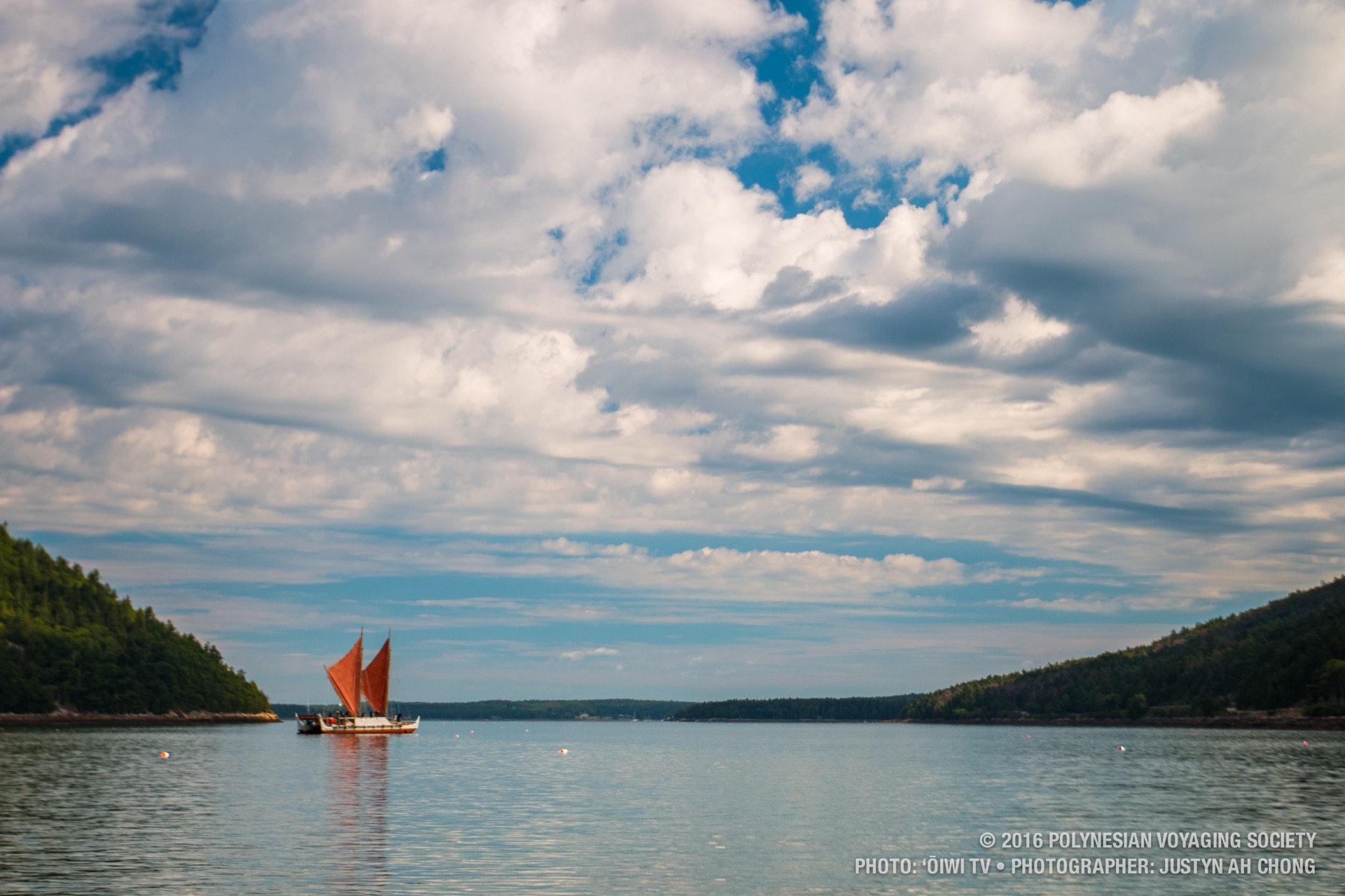 Hōkūleʻa making her way up beautiful Somes Sound.
