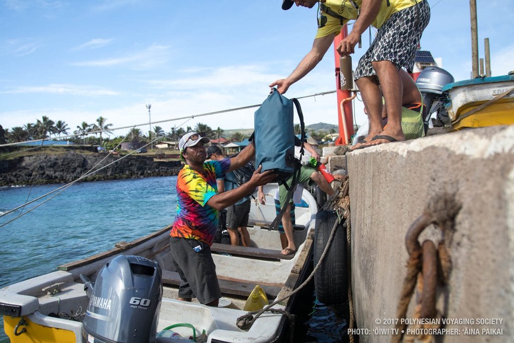 Taka the Hokulea taxi driver
