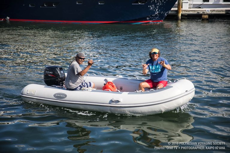 The last ride on the “Lamona Cruza” dinghy before it gets hauled out.