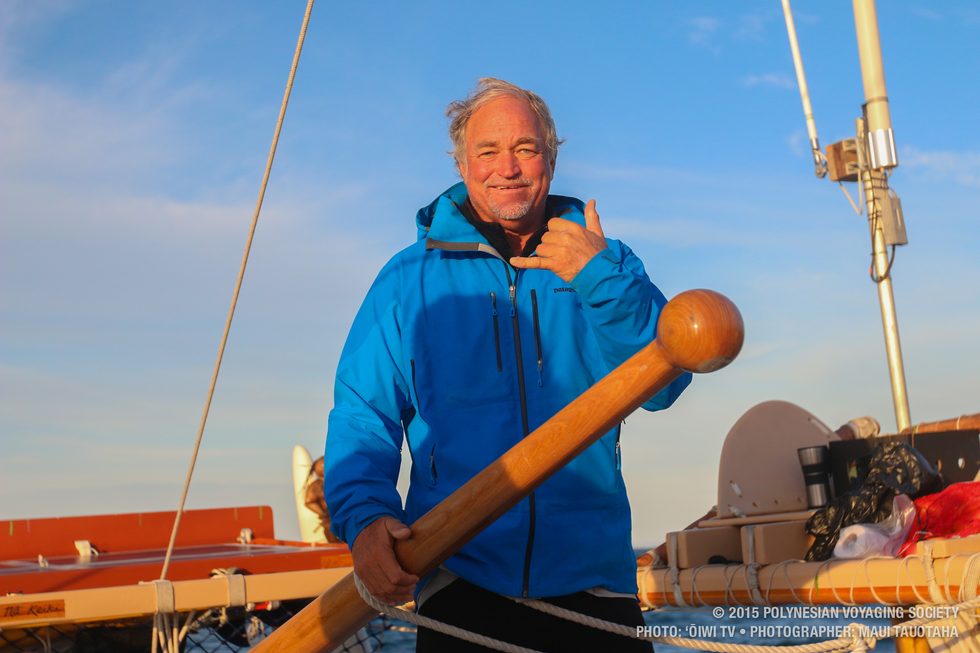 Bruce Black on the hoe uli.