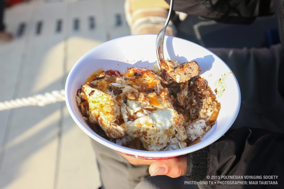 Loco moco on Hōkūleʻa.
