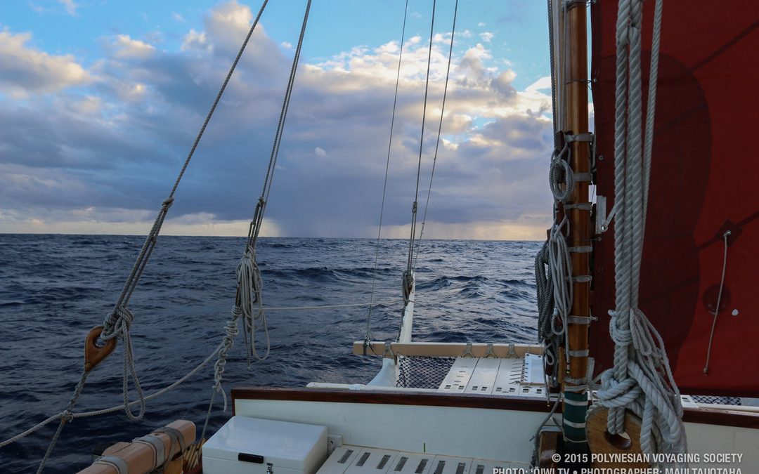 Hōkūleʻa Nearing Australia