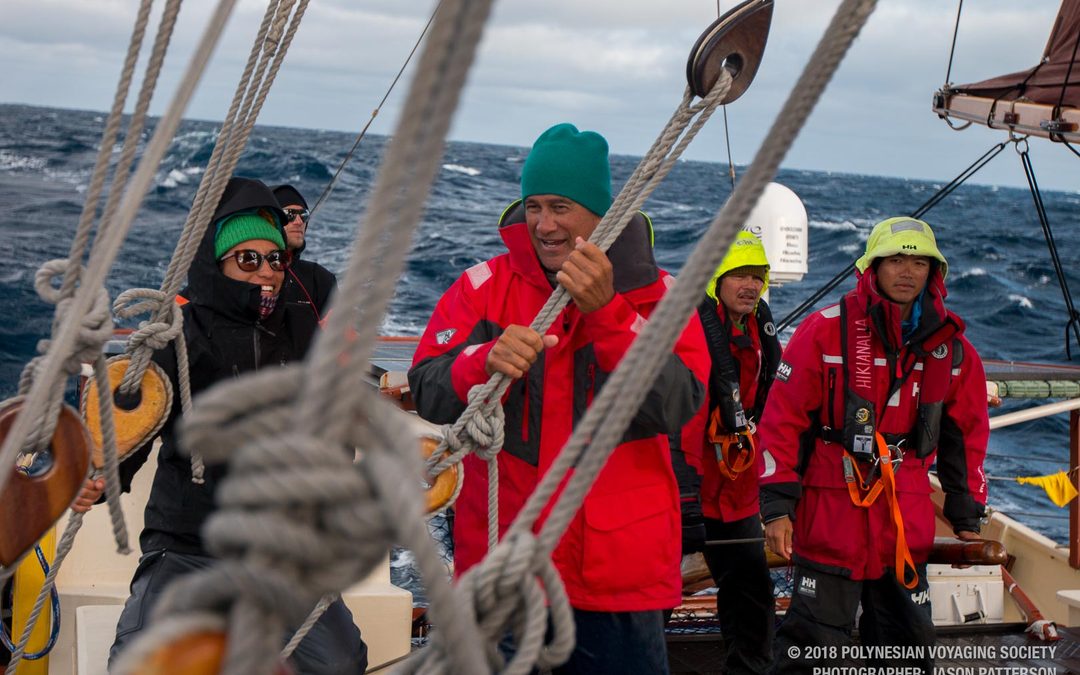 Hikianalia Crew Blog: Work With The Hoe