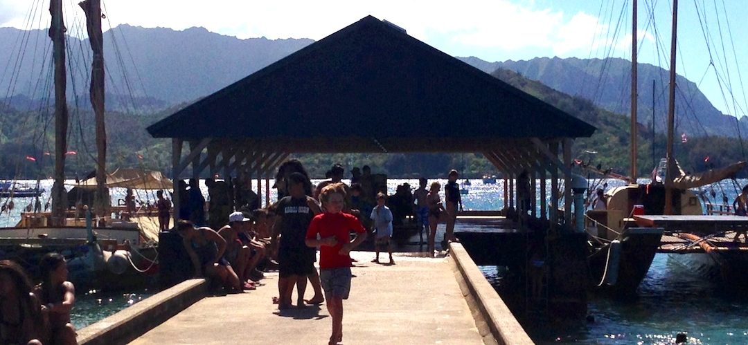 Hōkūleʻa and Hikianalia in Hanalei Bay, Kauaʻi/September 1