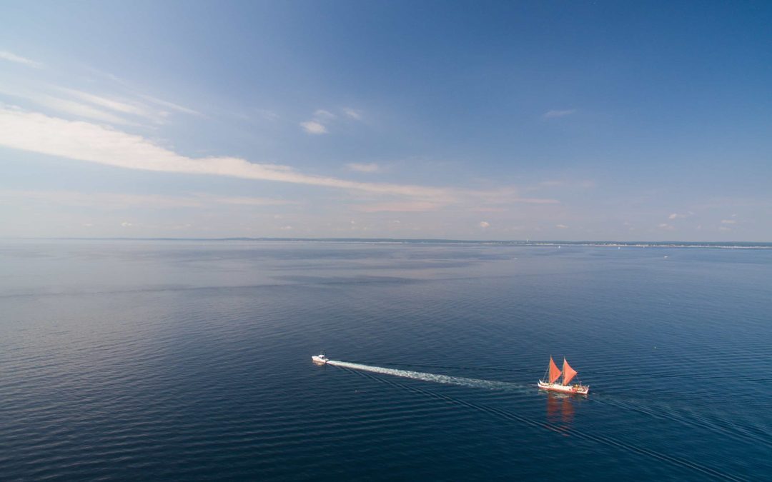 Hōkūleʻa passes by Stellwagen Bank National Marine Sanctuary