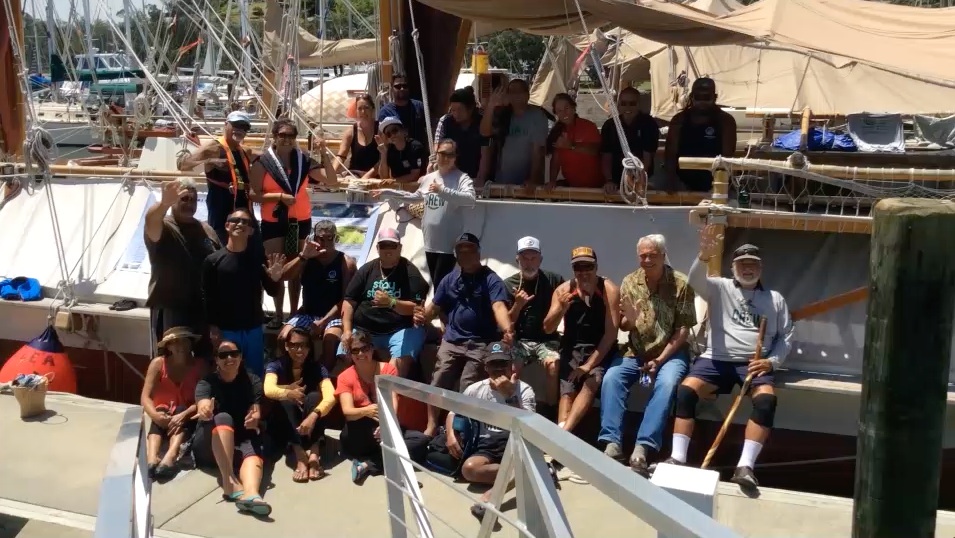 Happy Thanksgiving from Hōkūleʻa & Hikianalia